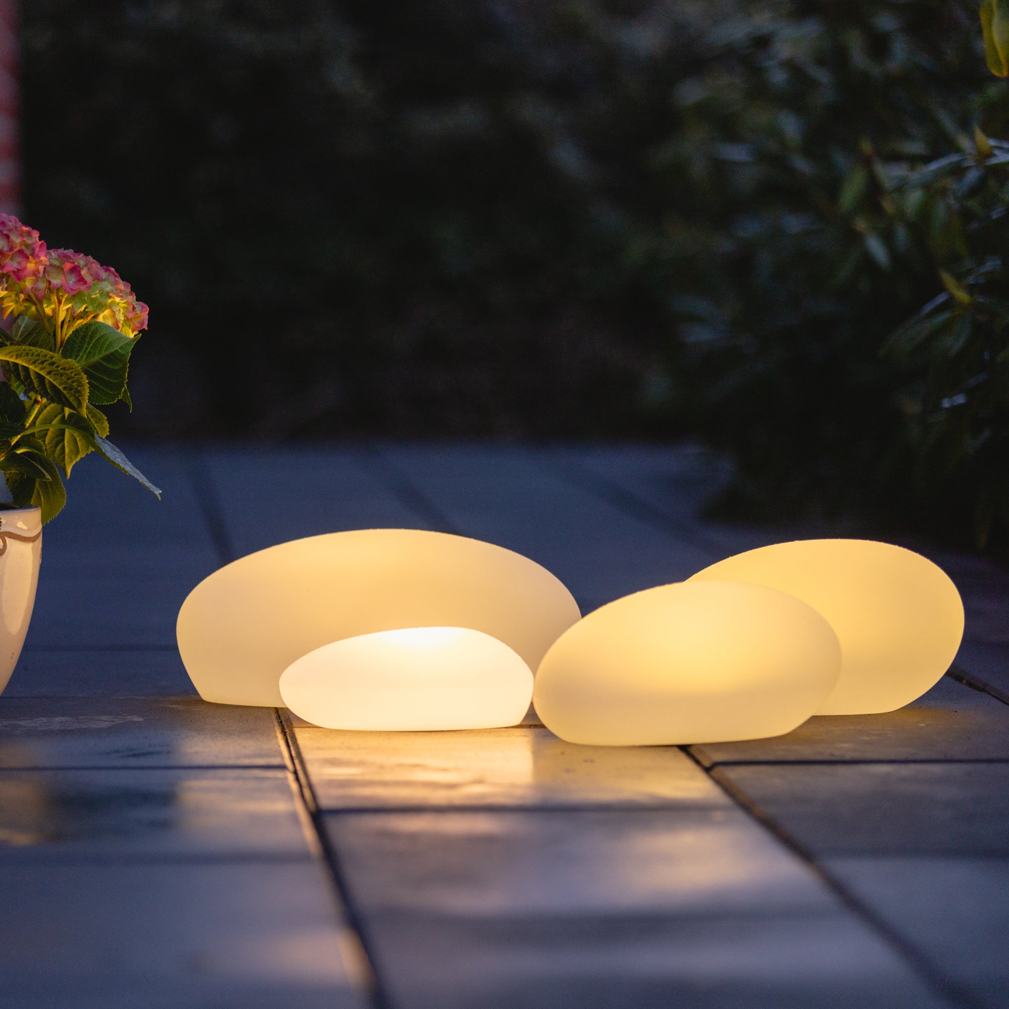 Lea LED Stein X-Klein weiß – LED-nordic.com